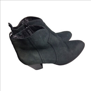 Vionic Raina Boot Size 9 Weather Resistant